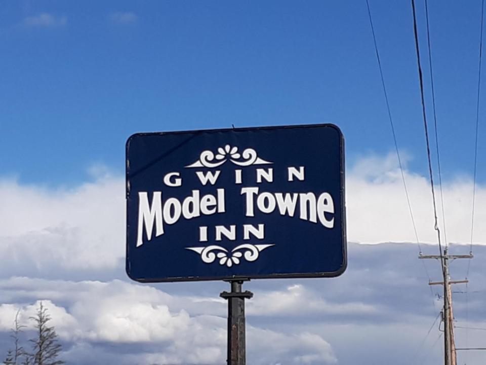 Model Towne Inn Motel Gwinn ภายนอก รูปภาพ